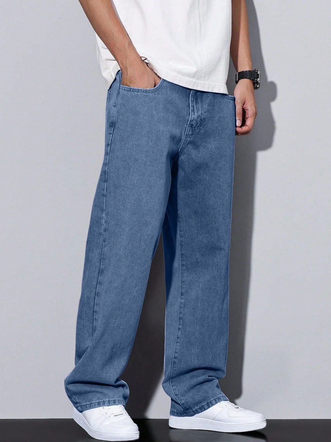 PLUS 91 Men Smart Straight Fit Mid-Rise Jeans thumbnail 4