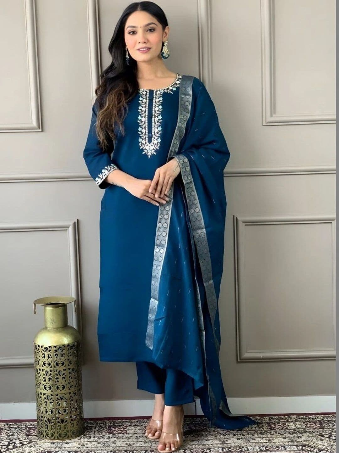 ERIKA Women Ethnic Motifs Embroidered Regular Thread Work Kurta with Trousers & With Dupatta thumbnail 5