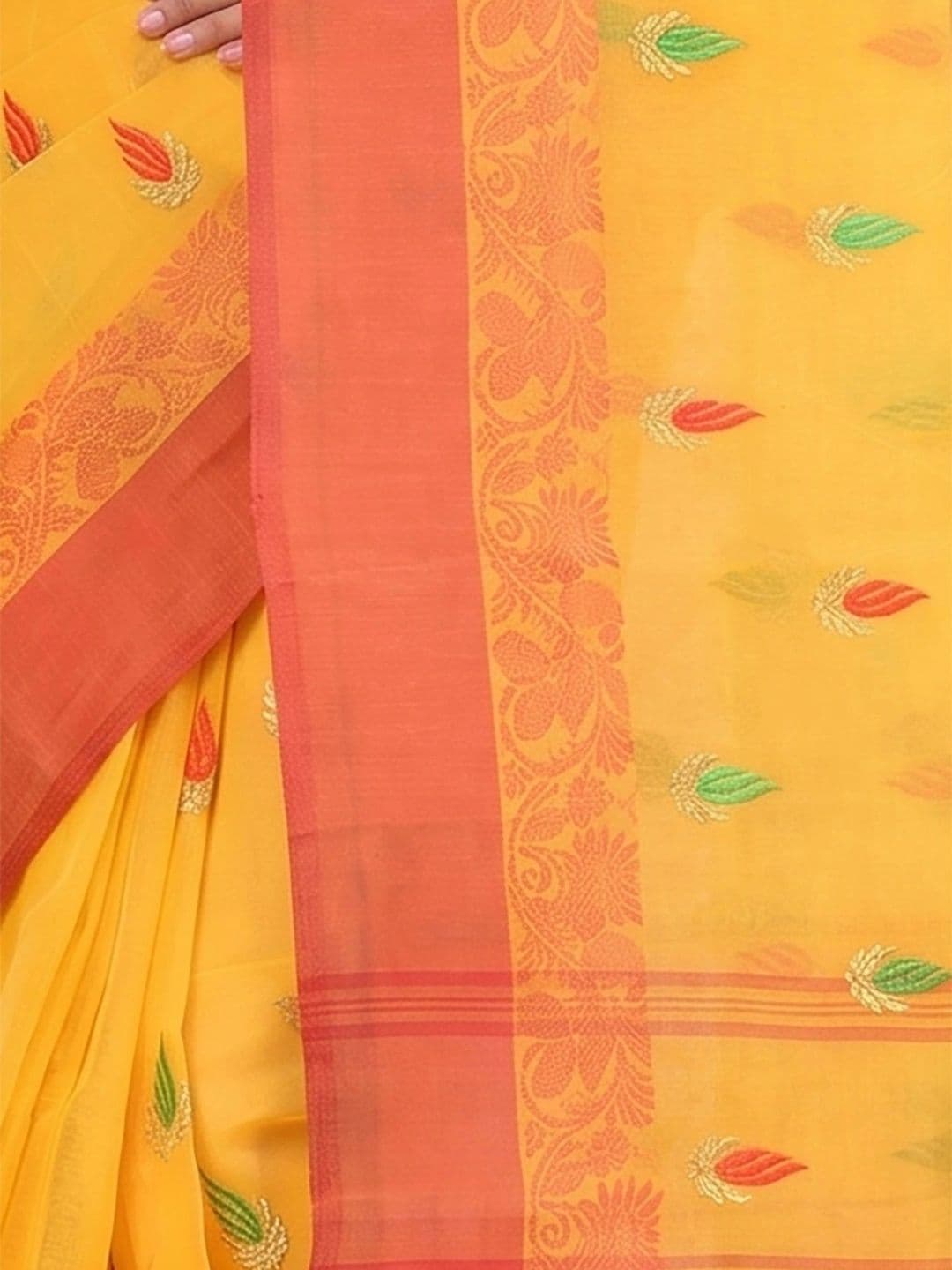 GitAsit  Women Woven Design Zari Pure Cotton Handloom Taant Saree thumbnail 7