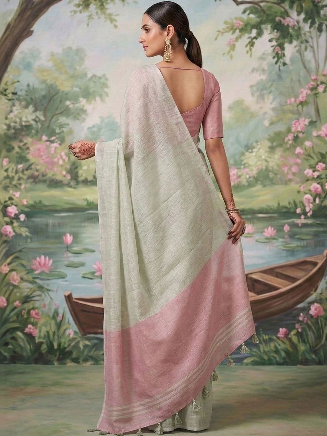 Mitera Woven Design Tissue Saree thumbnail 2