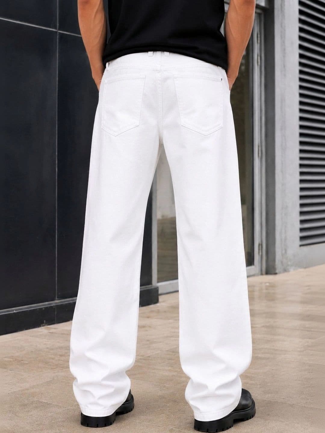 MQ Denim Men Straight Fit Mid-Rise Jeans thumbnail 6