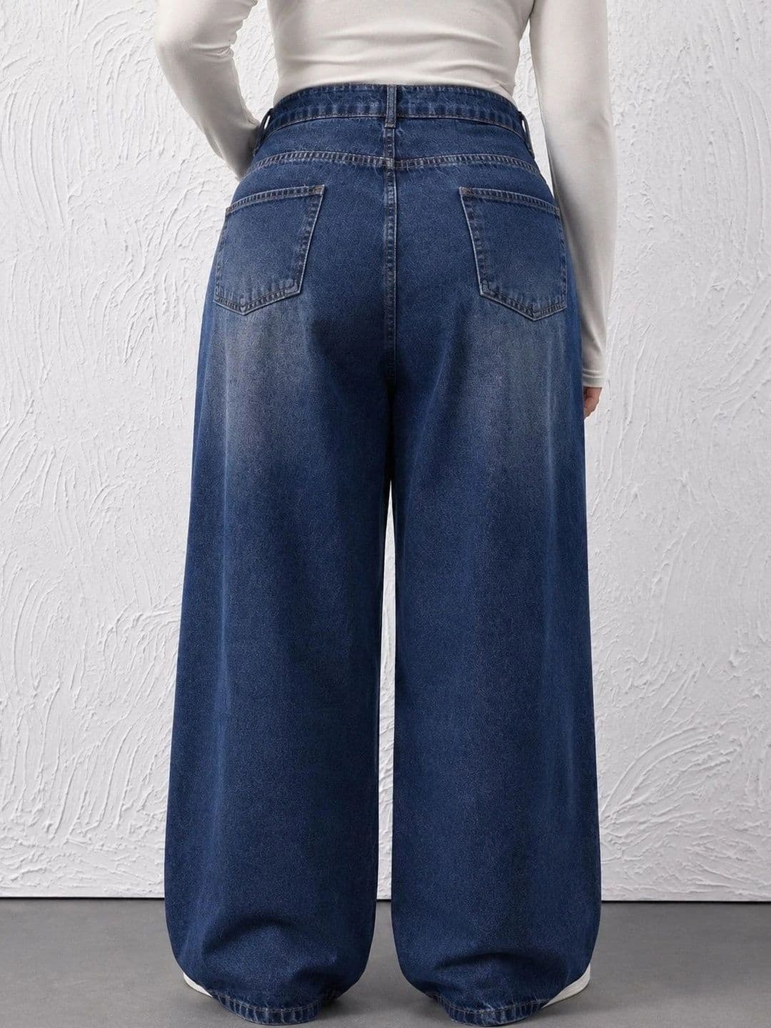 CURVE BY KOTTY Women Wide Leg High-Rise Low Distress Stretchable Jeans thumbnail 5