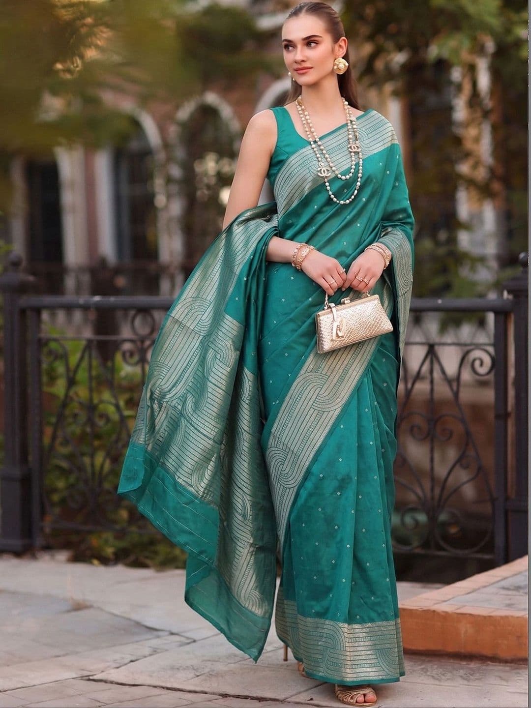 Mitera Woven Design Zari Silk Blend Banarasi Saree - view 1