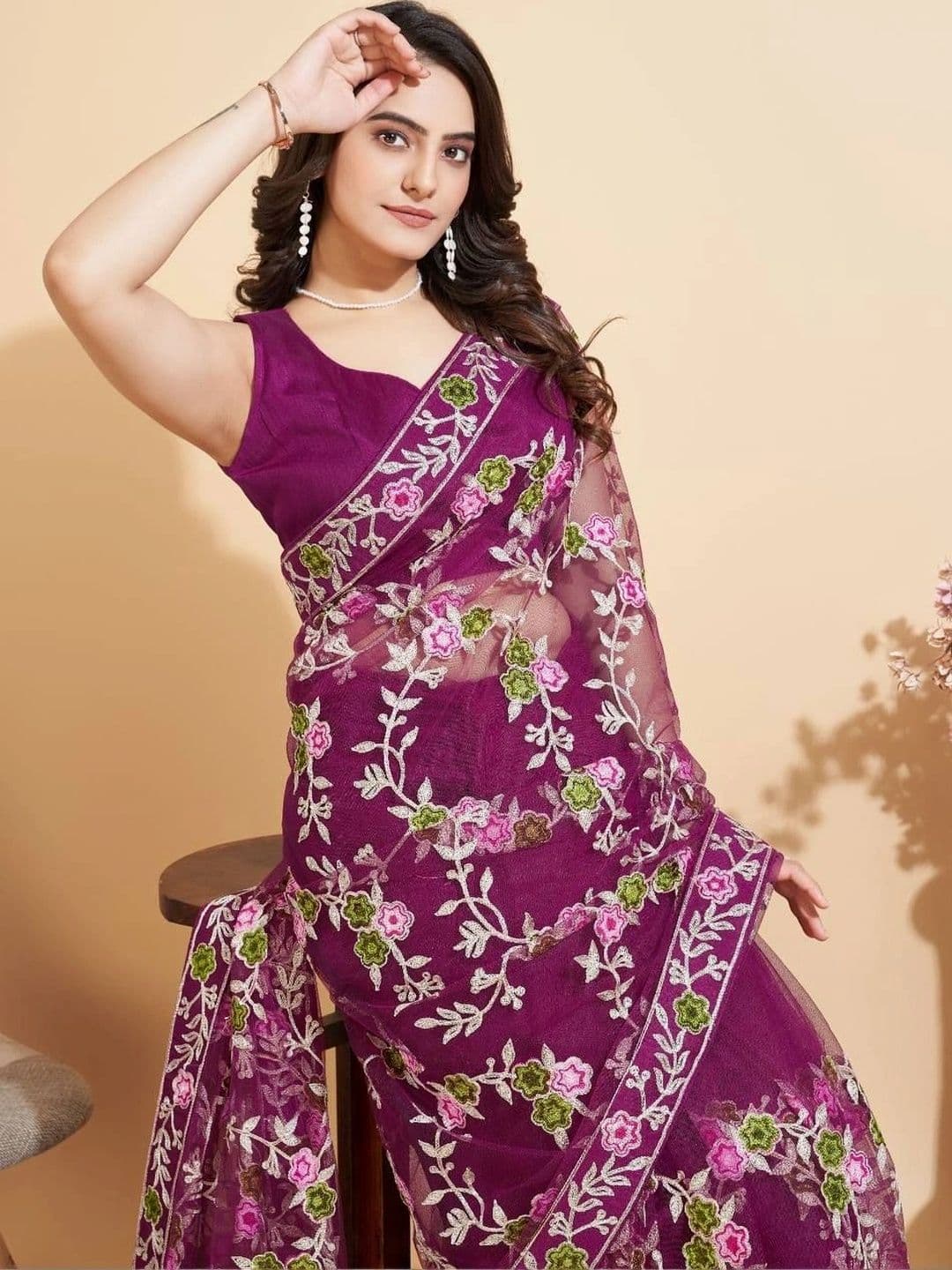 akhodalkrp Floral Embroidered Net Saree thumbnail 4