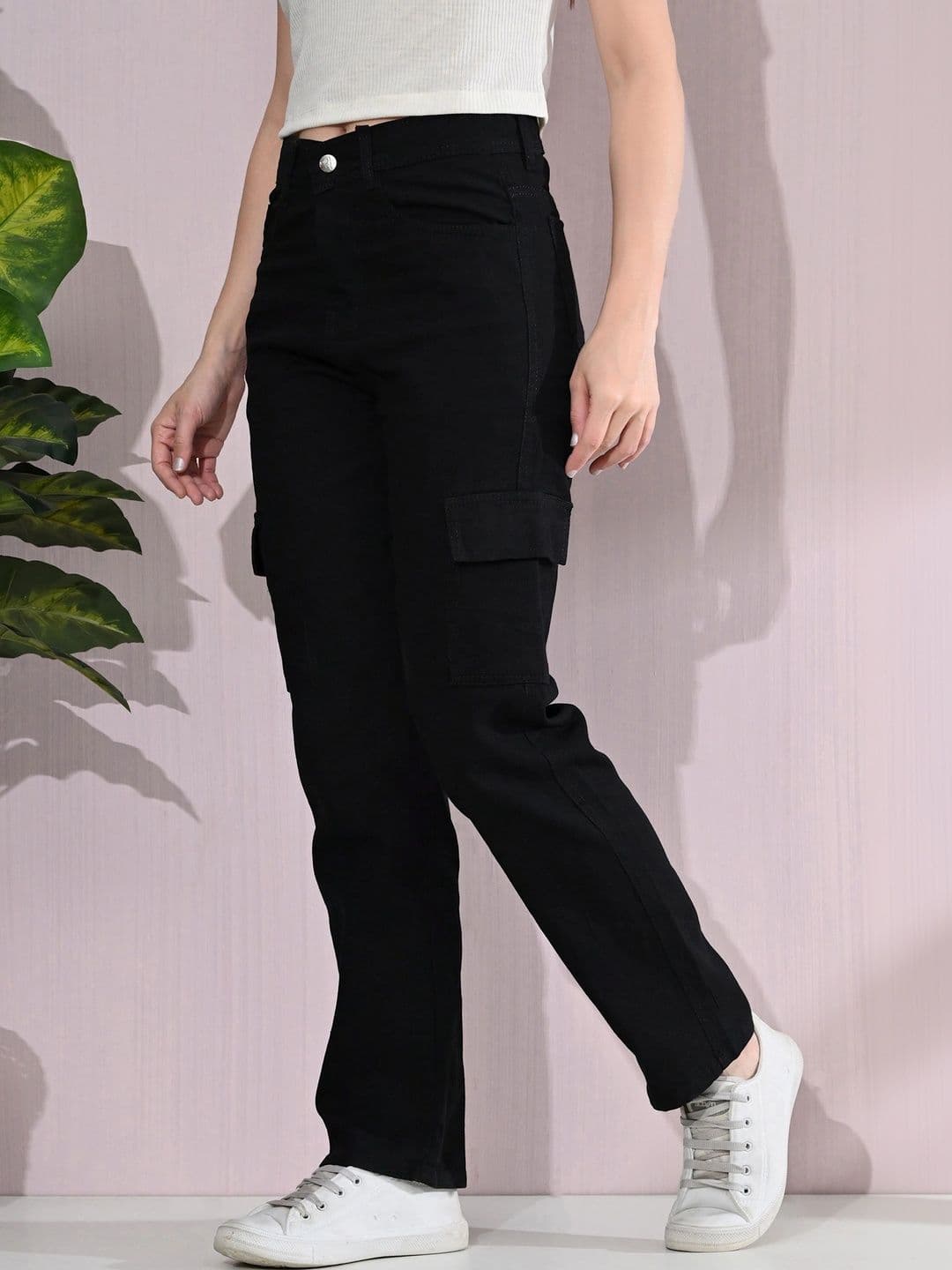 HERE&NOW Women's Jet Black Mid-Rise Straight Leg Cargo Jeans thumbnail 5
