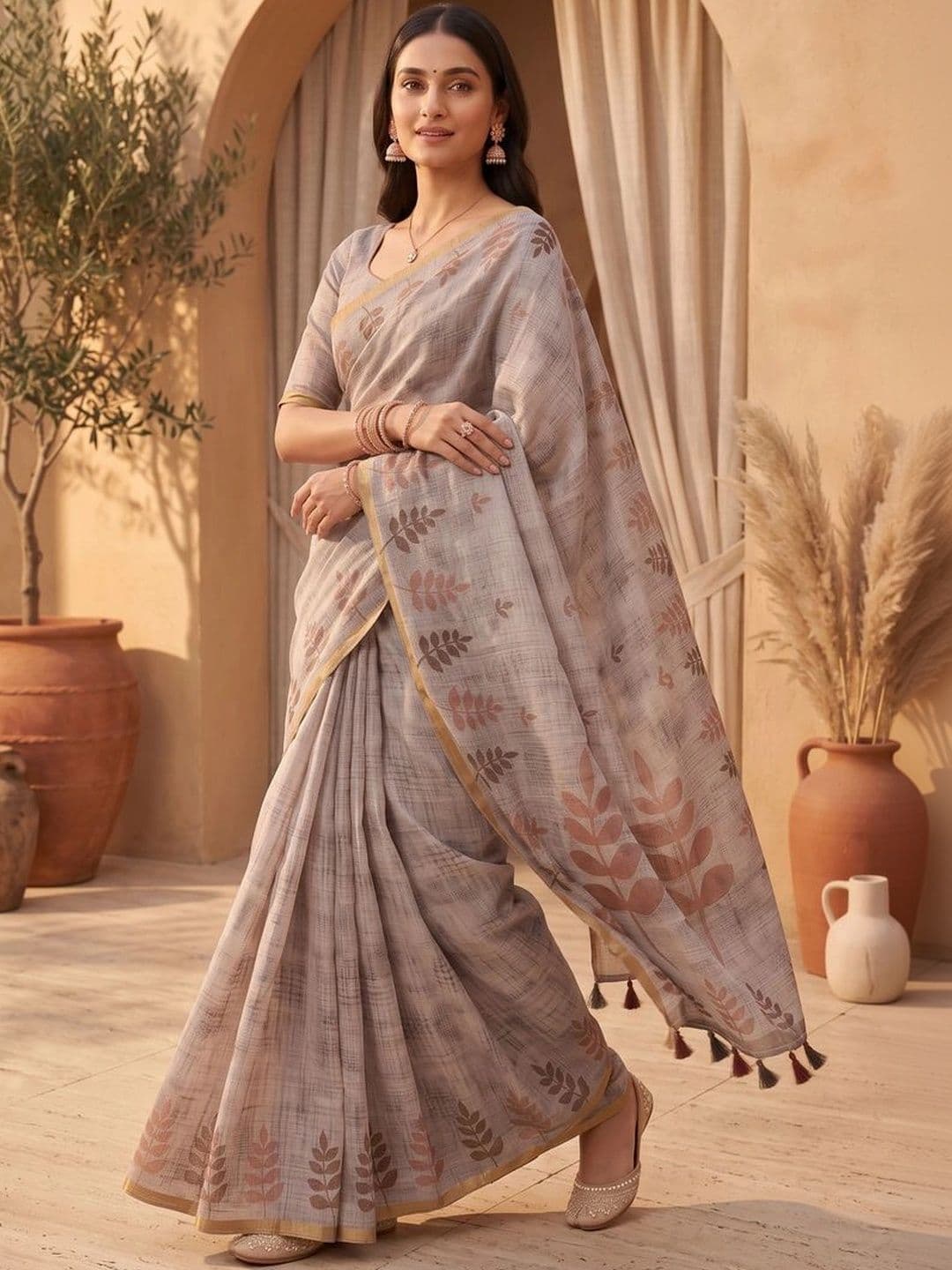 Mitera Floral Linen Blend Tussar Saree thumbnail 7
