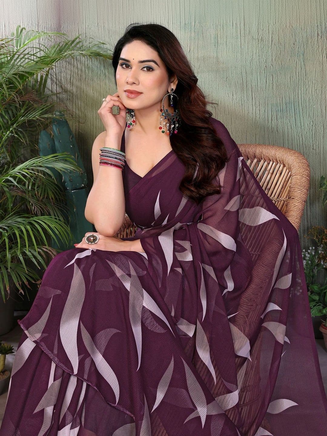 JANOI Pure Georgette Saree thumbnail 4
