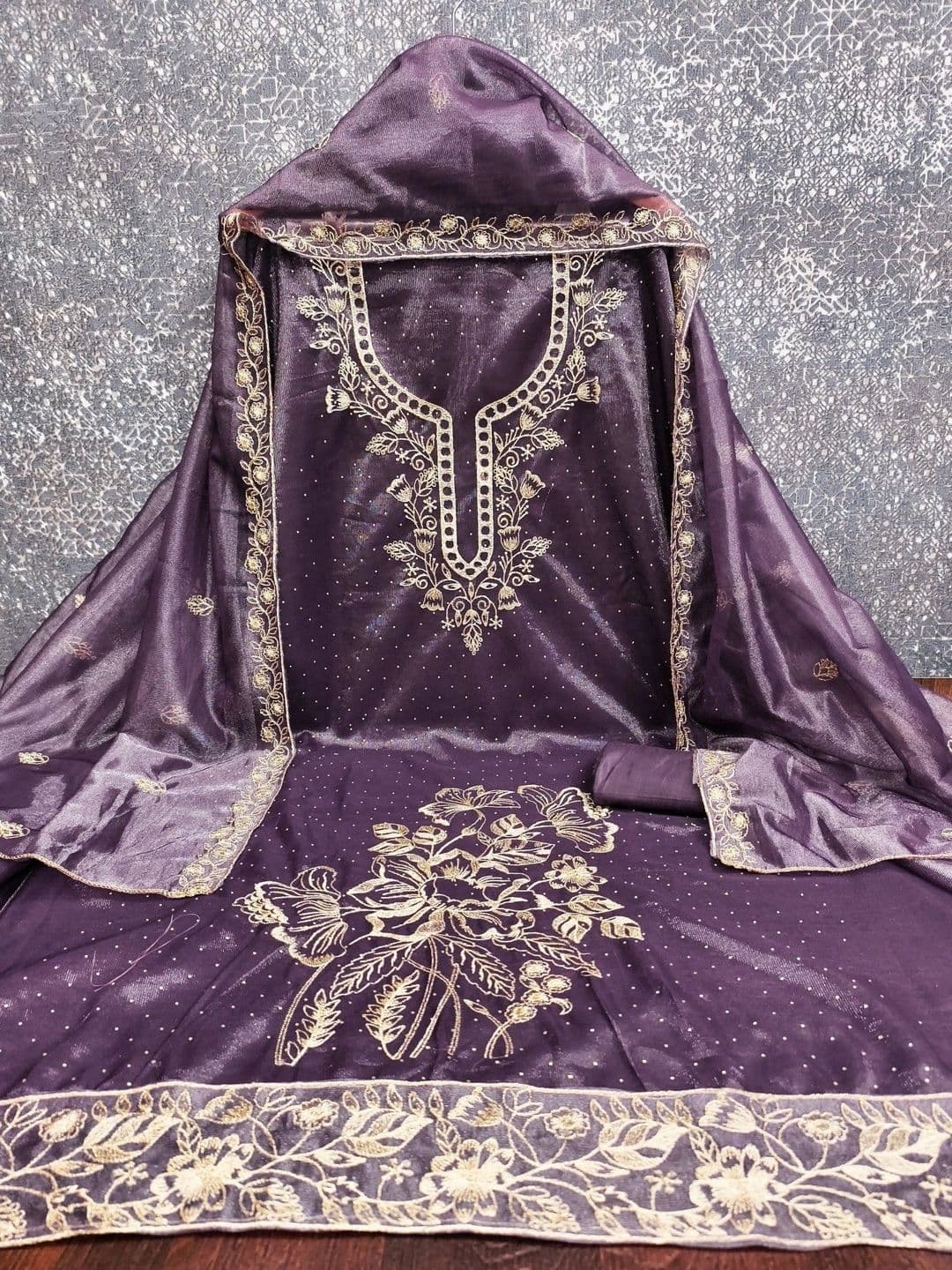TAVAS Embroidered Organza Unstitched Dress Material thumbnail 4