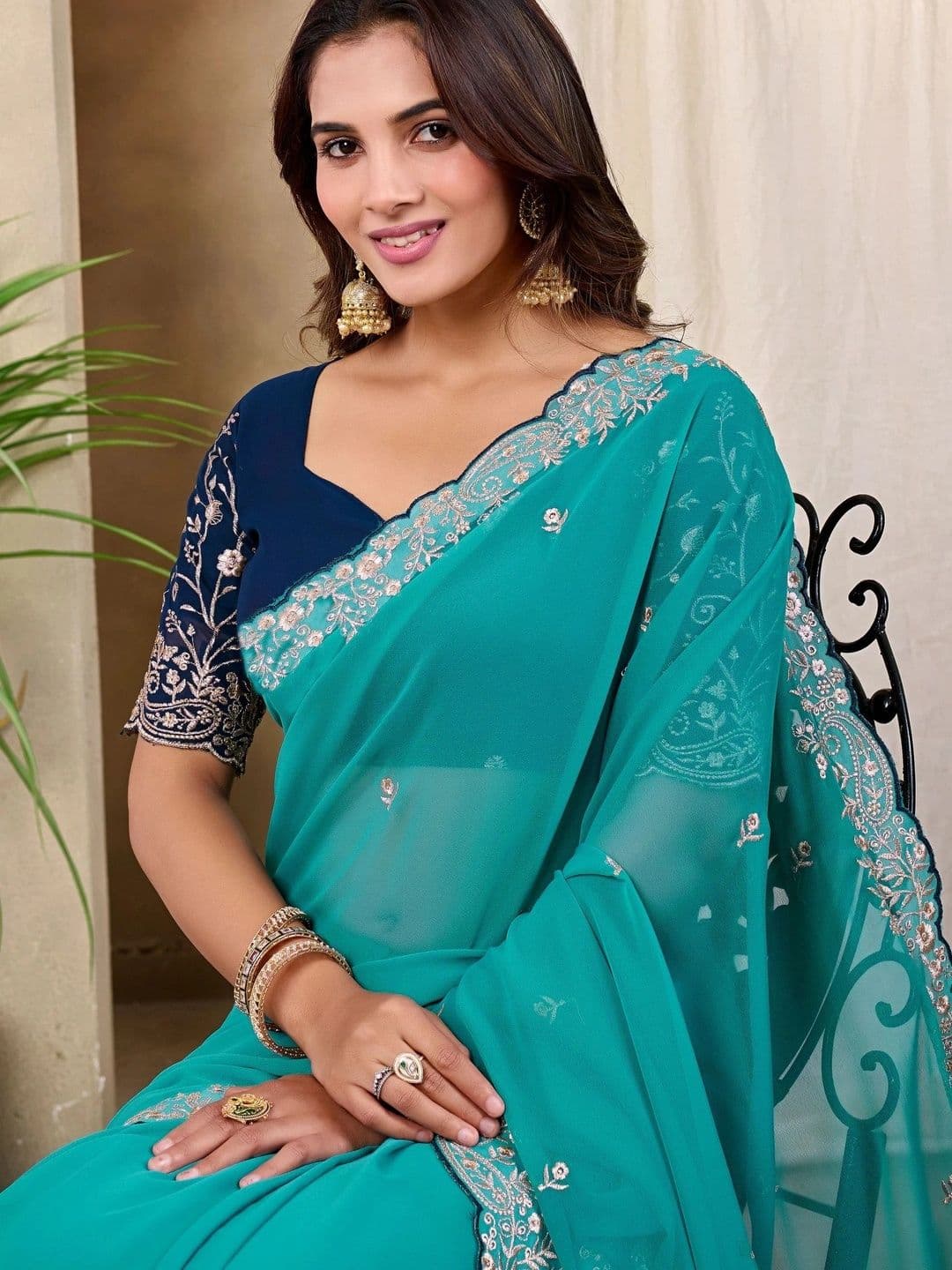 Tradivibe Floral Embroidered Pure Georgette Heavy Work Saree thumbnail 3