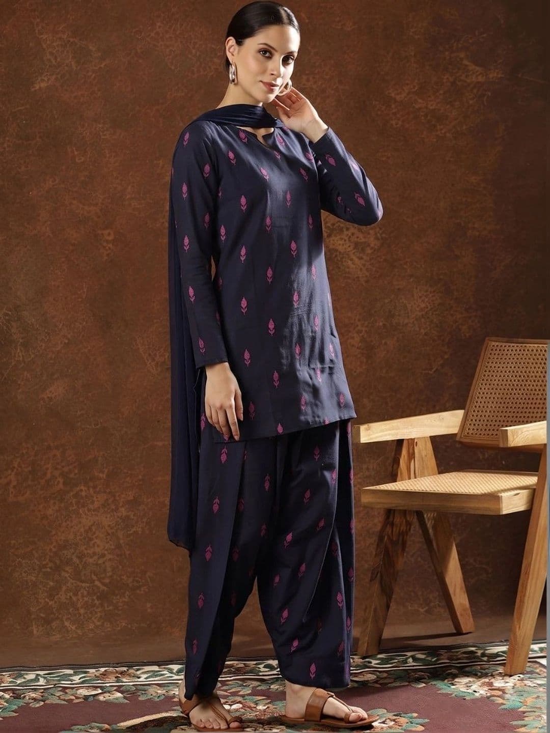 CHIRAAI Women Ethnic Motifs Printed Regular Pure Cotton Kurta with Patiala & With Dupatta thumbnail 7
