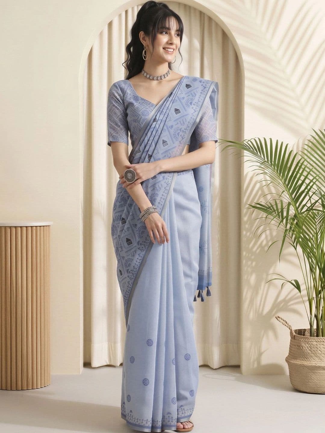 Sangria Warli Linen Blend Designer Block Print Saree thumbnail 4