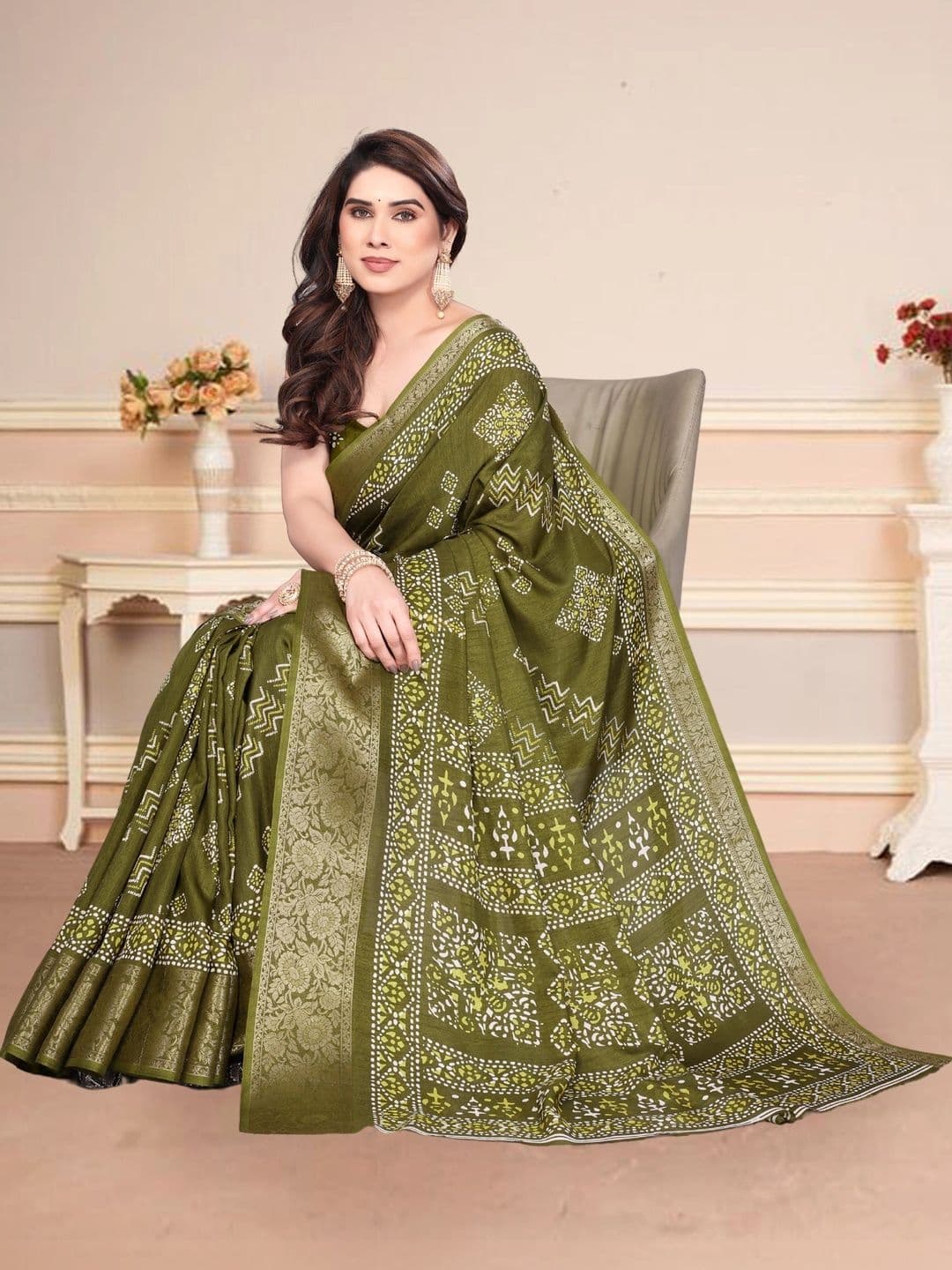 BOLOKA Bandhani Poly Georgette Designer Saree thumbnail 3