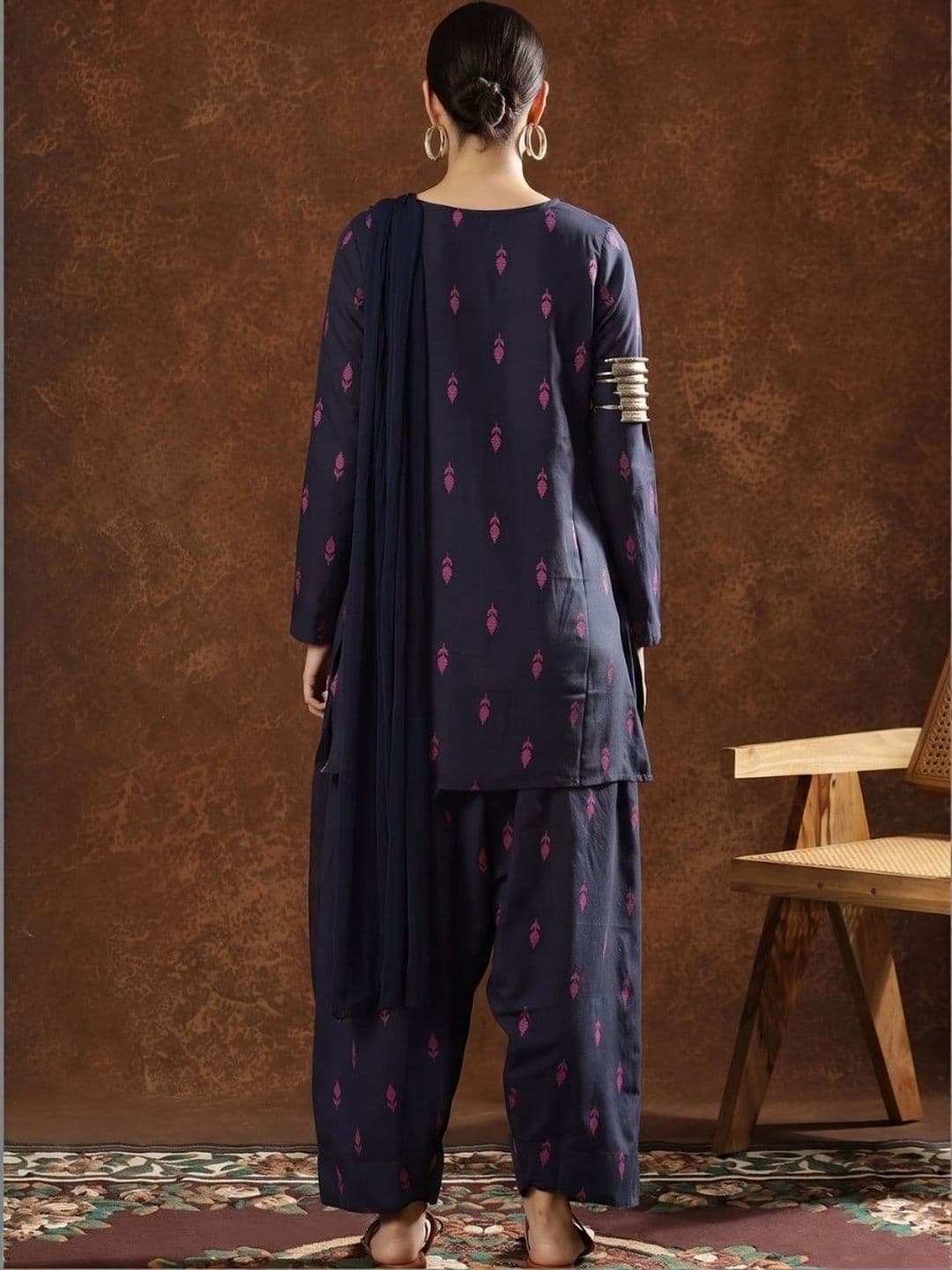 CHIRAAI Women Ethnic Motifs Printed Regular Pure Cotton Kurta with Patiala & With Dupatta thumbnail 2