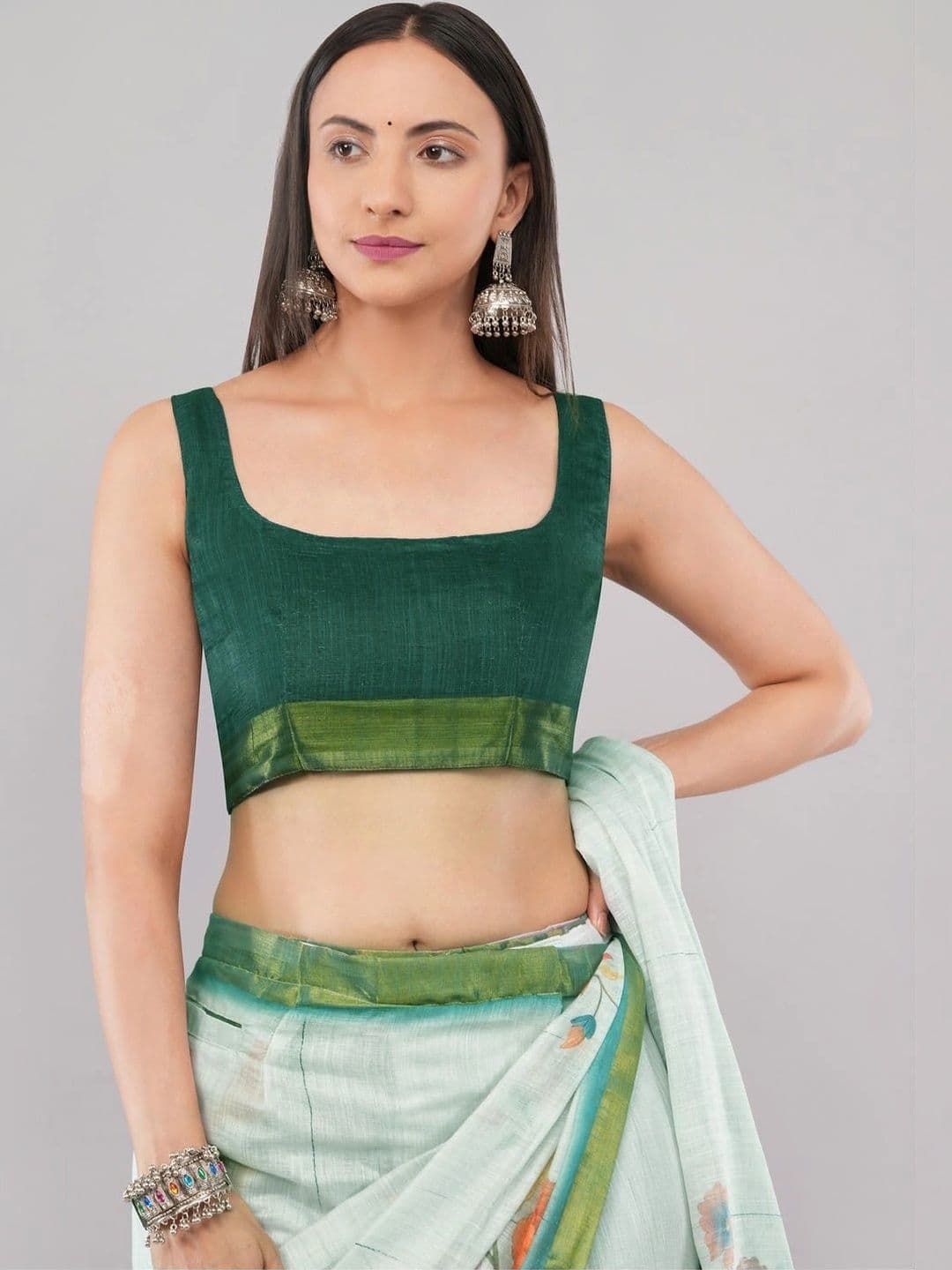 SAMANTHA Floral Linen Blend Saree thumbnail 5