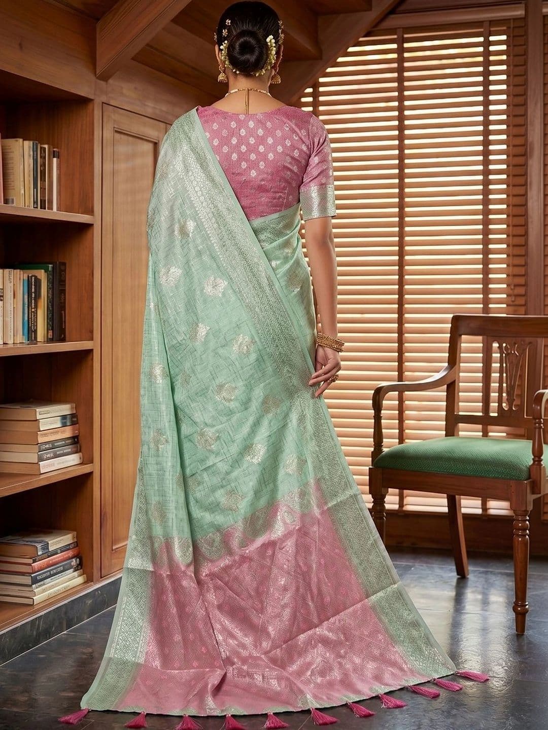 Mitera Woven Design Chanderi Saree thumbnail 2