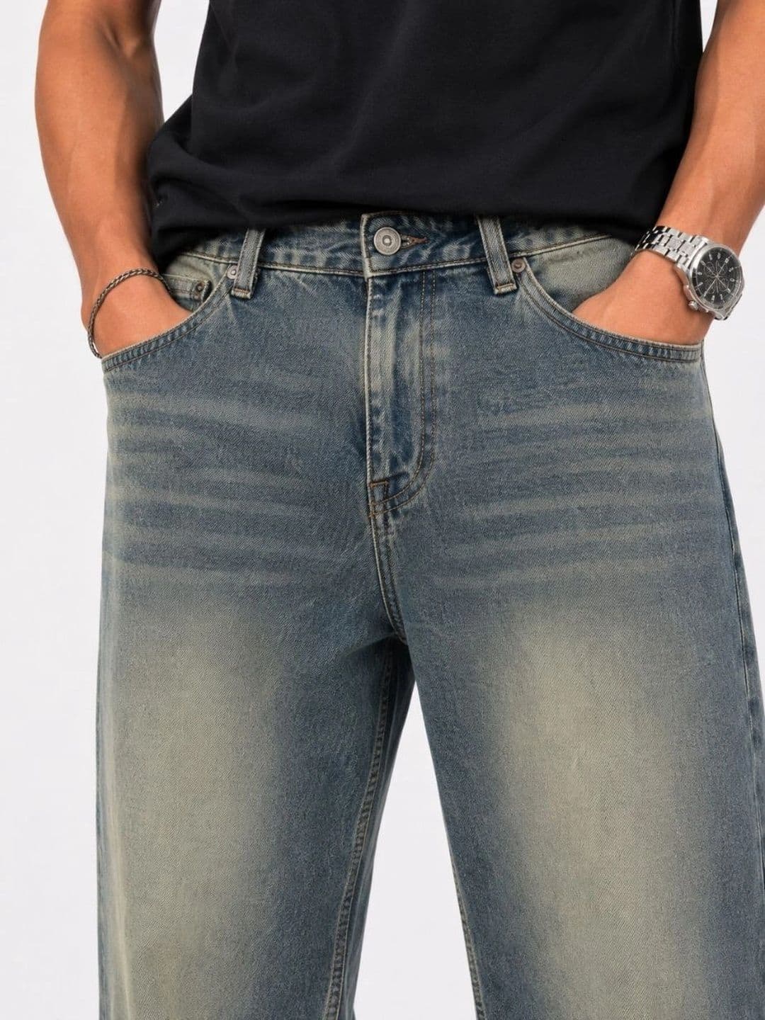 MQ Denim Men Straight Fit Mid-Rise Light Fade Jeans thumbnail 3