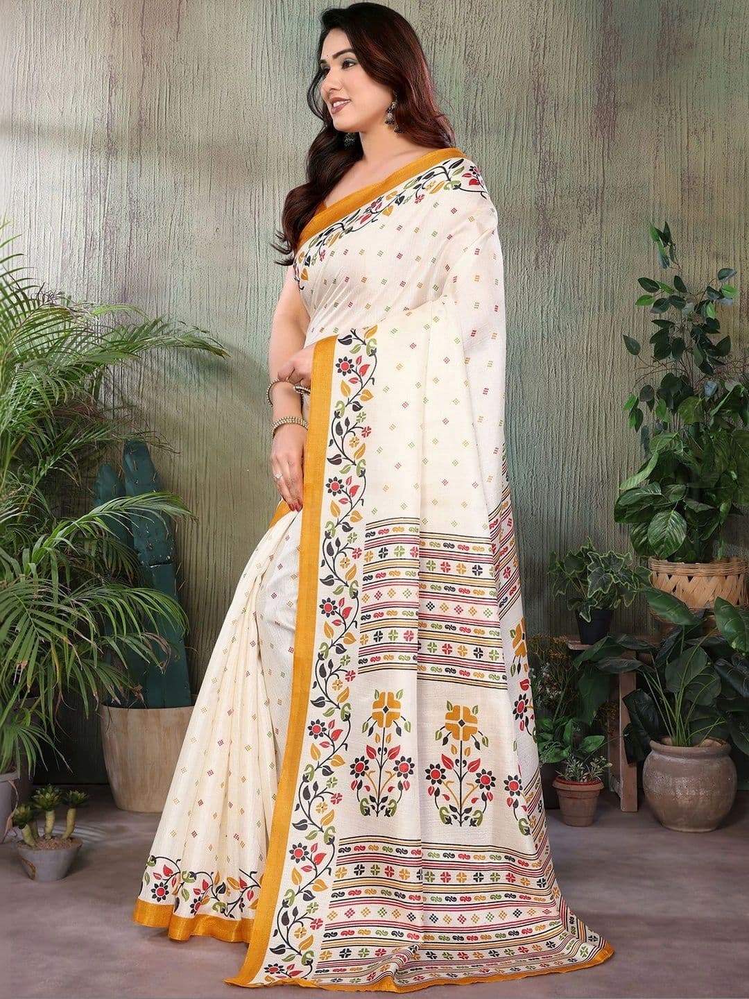 NIRVAAN Floral Art Silk Saree thumbnail 3