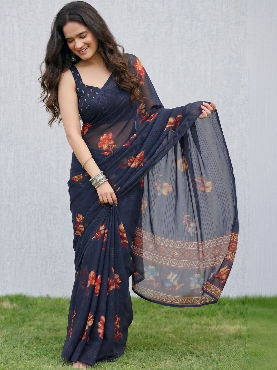 BOLOKA Floral Poly Georgette Designer Saree - view 1