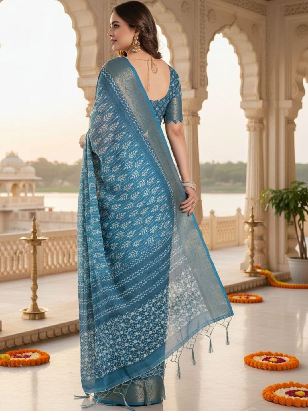 Mitera Silk Blend Designer Saree thumbnail 2