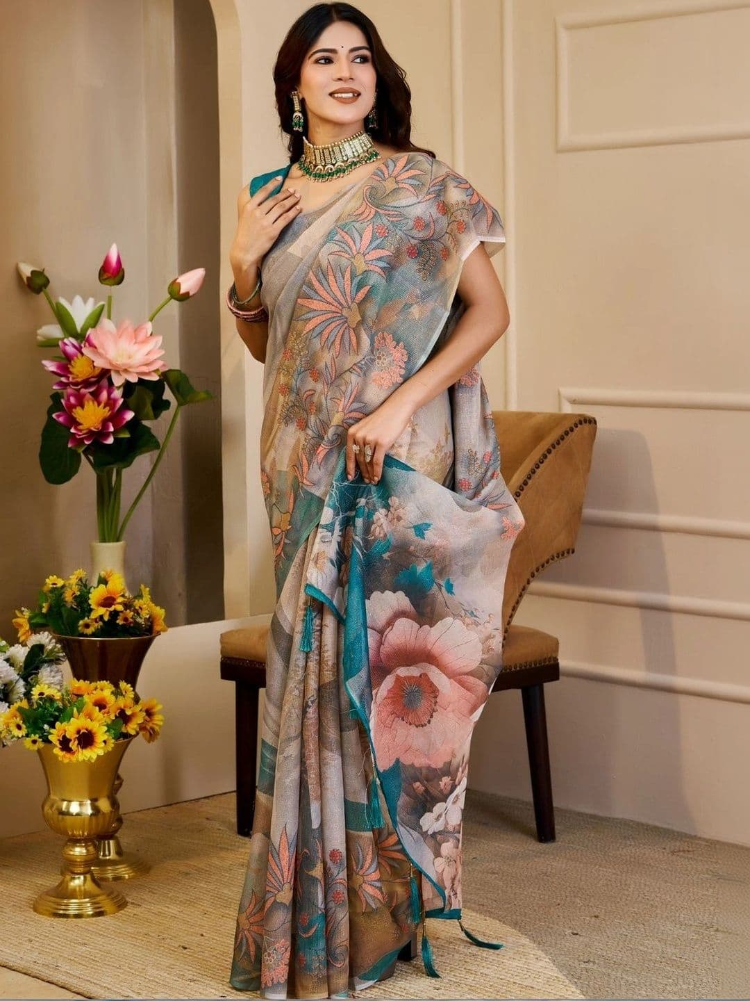 Mitera Floral Tissue Designer Saree thumbnail 2