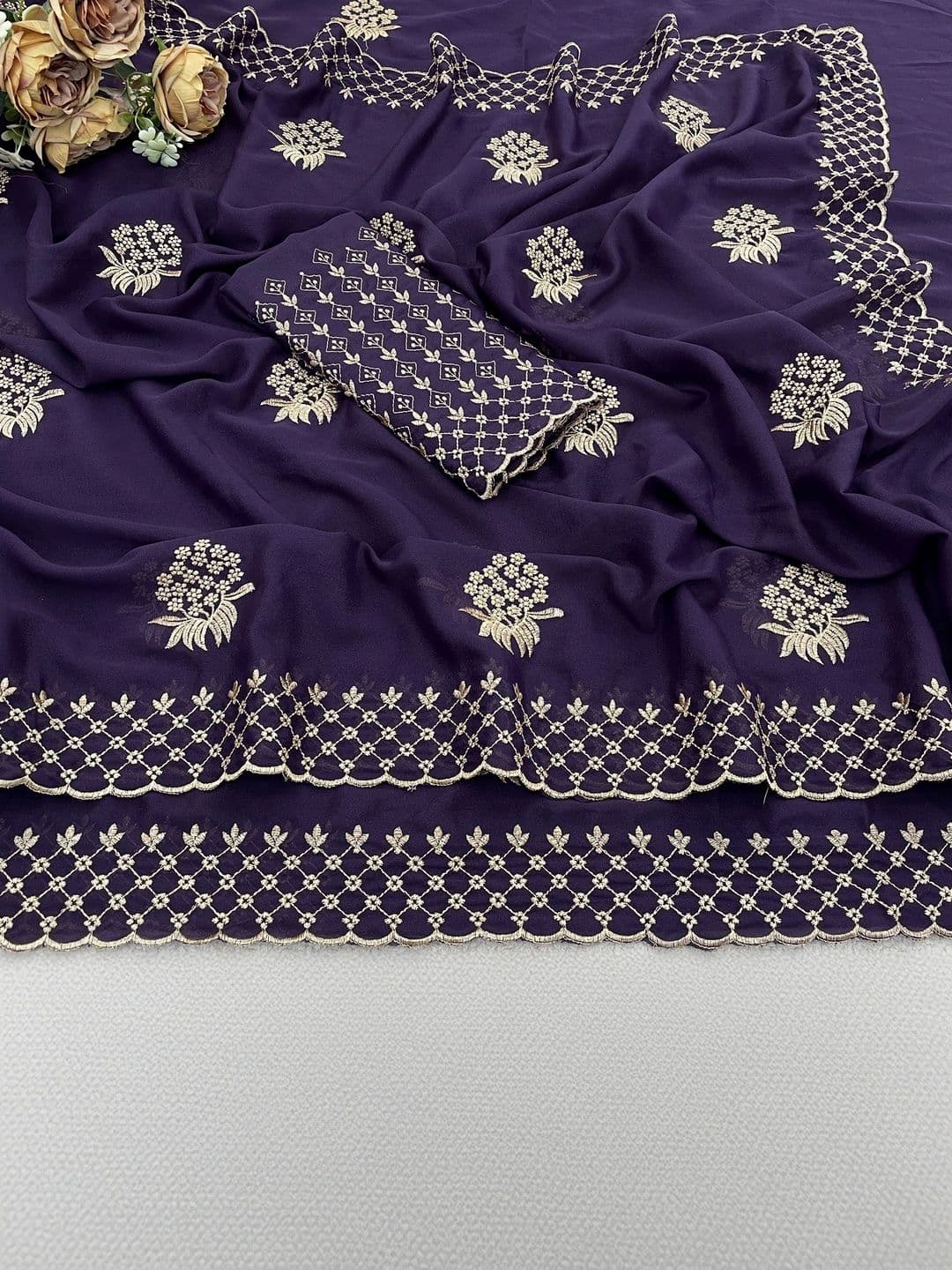 LabelVASTRA Floral Embroidered Poly Georgette Saree thumbnail 5