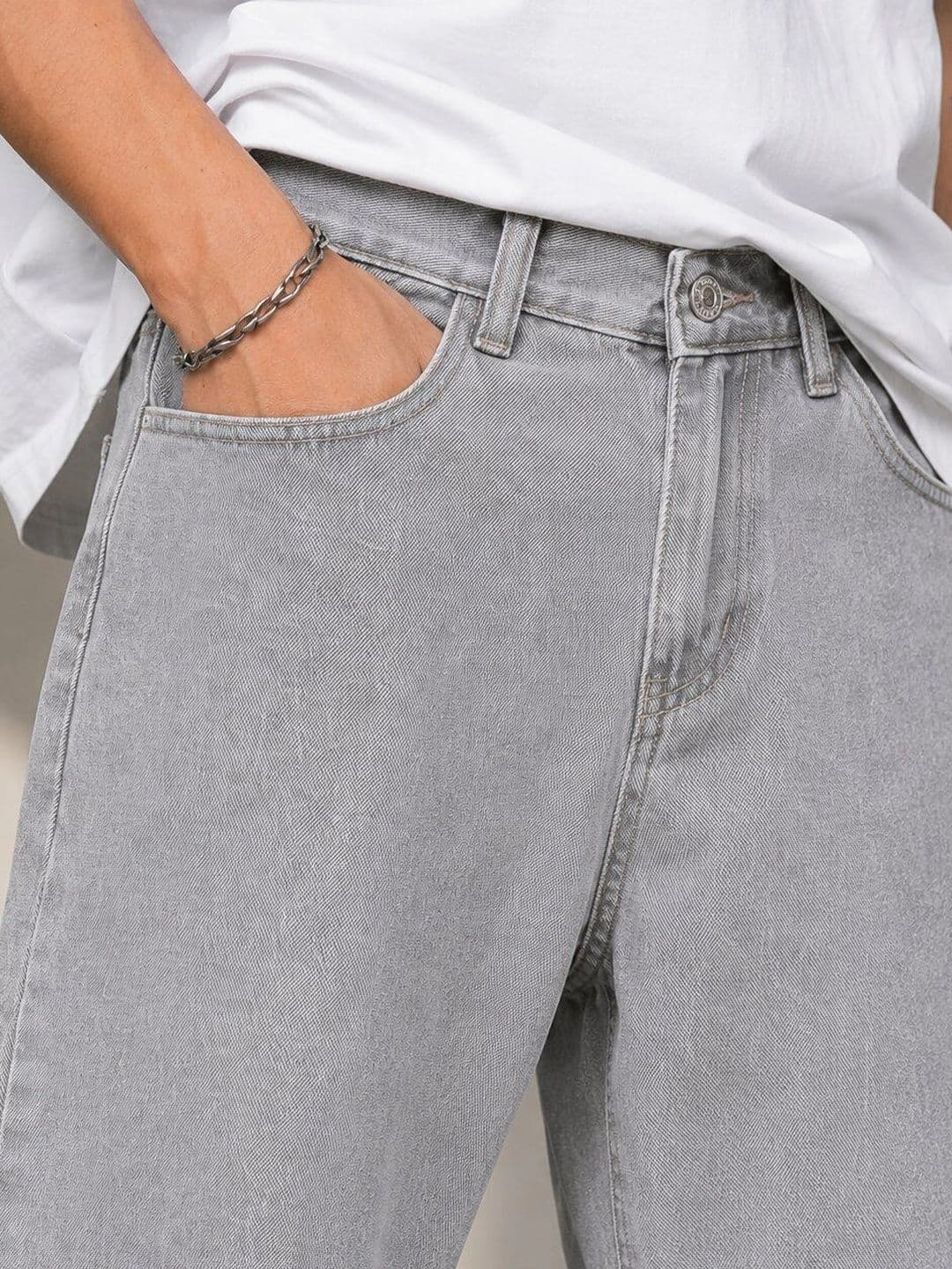 HIGH DENIM Men Straight Fit Mid-Rise Stretchable Jeans thumbnail 4