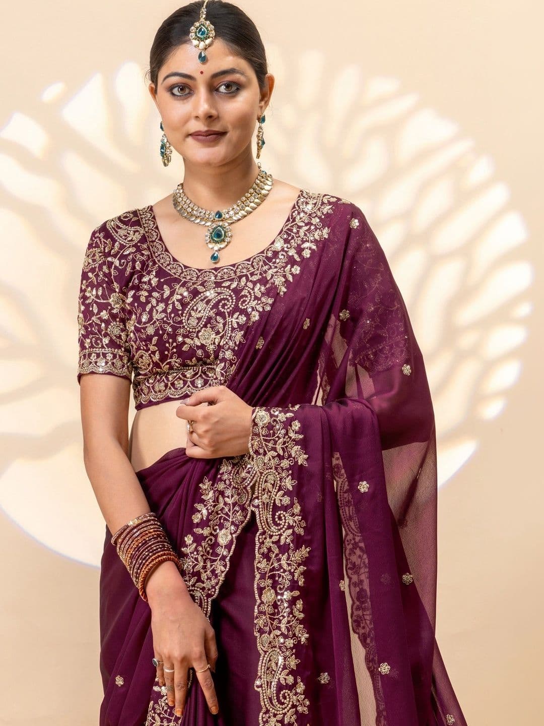 LabelVASTRA Embellished Embroidered Silk Blend Saree thumbnail 7