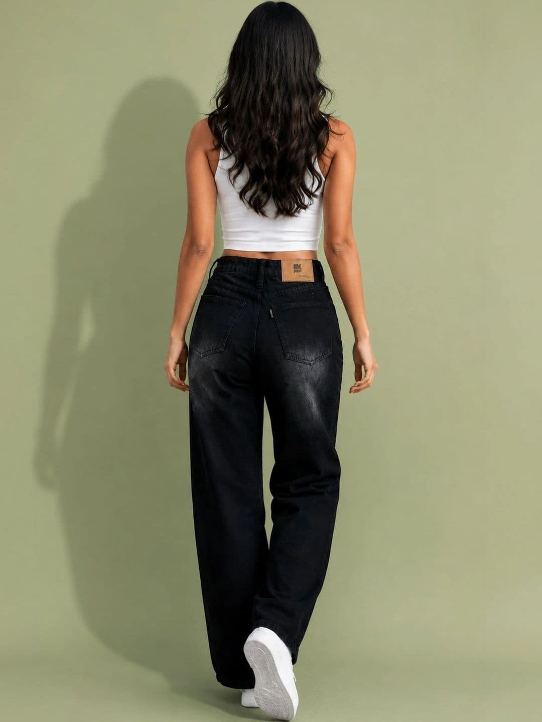 DS CREATIVE Women Wide Leg Mid-Rise Light Fade Jeans thumbnail 4