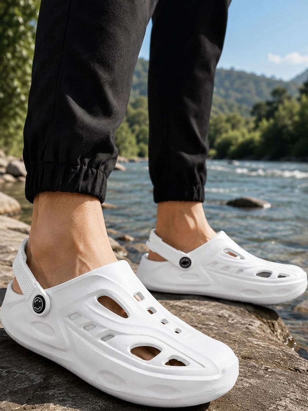 TRV Men Casual Sling Back Cut Out Clogs thumbnail 6