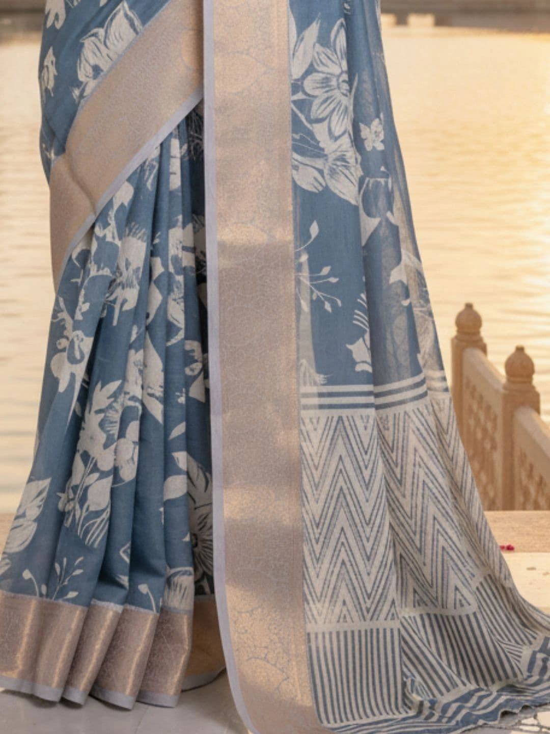 Mitera Floral Silk Blend Designer Saree thumbnail 2