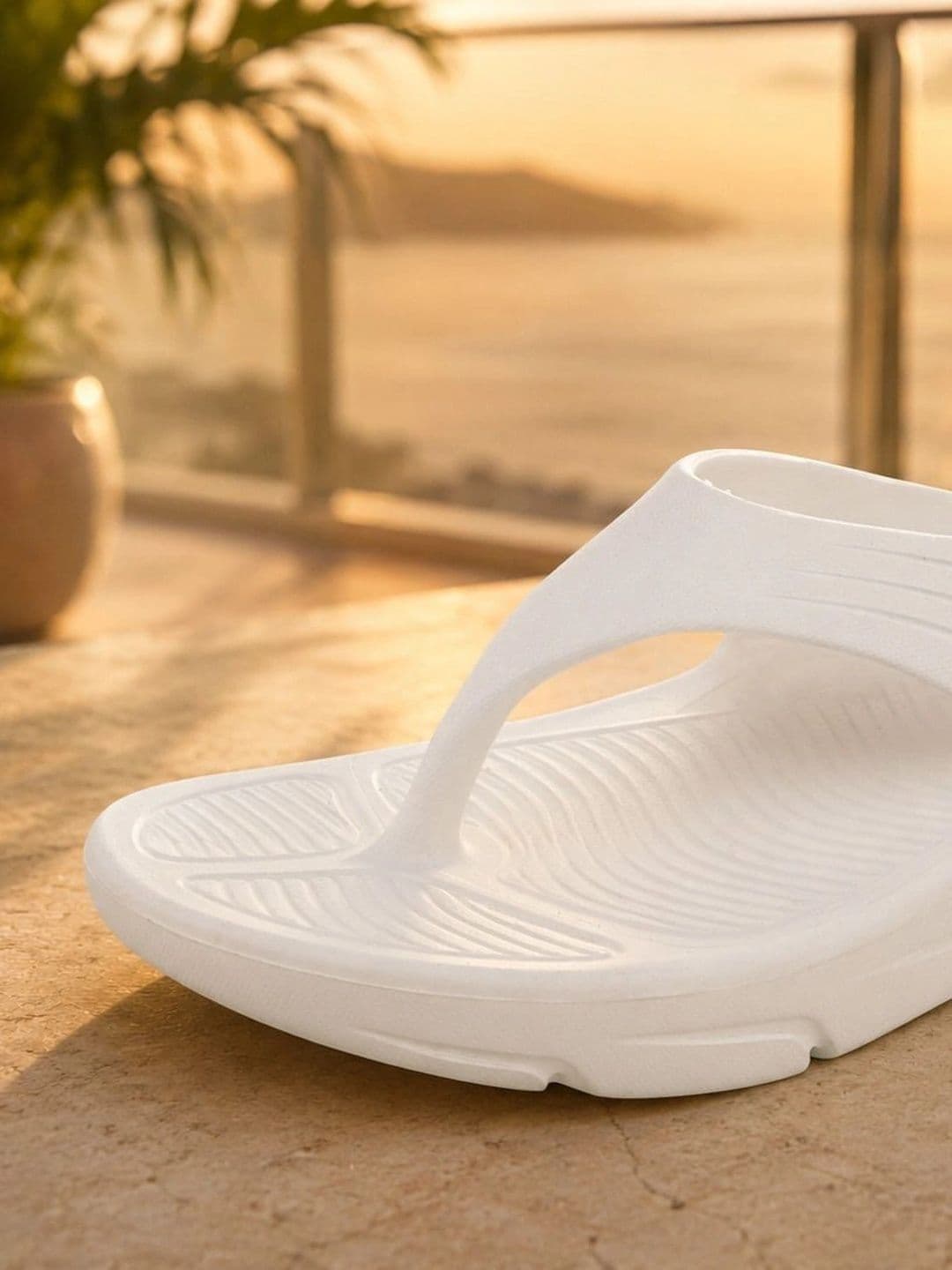 TRV Men Thong Flip-Flops thumbnail 5
