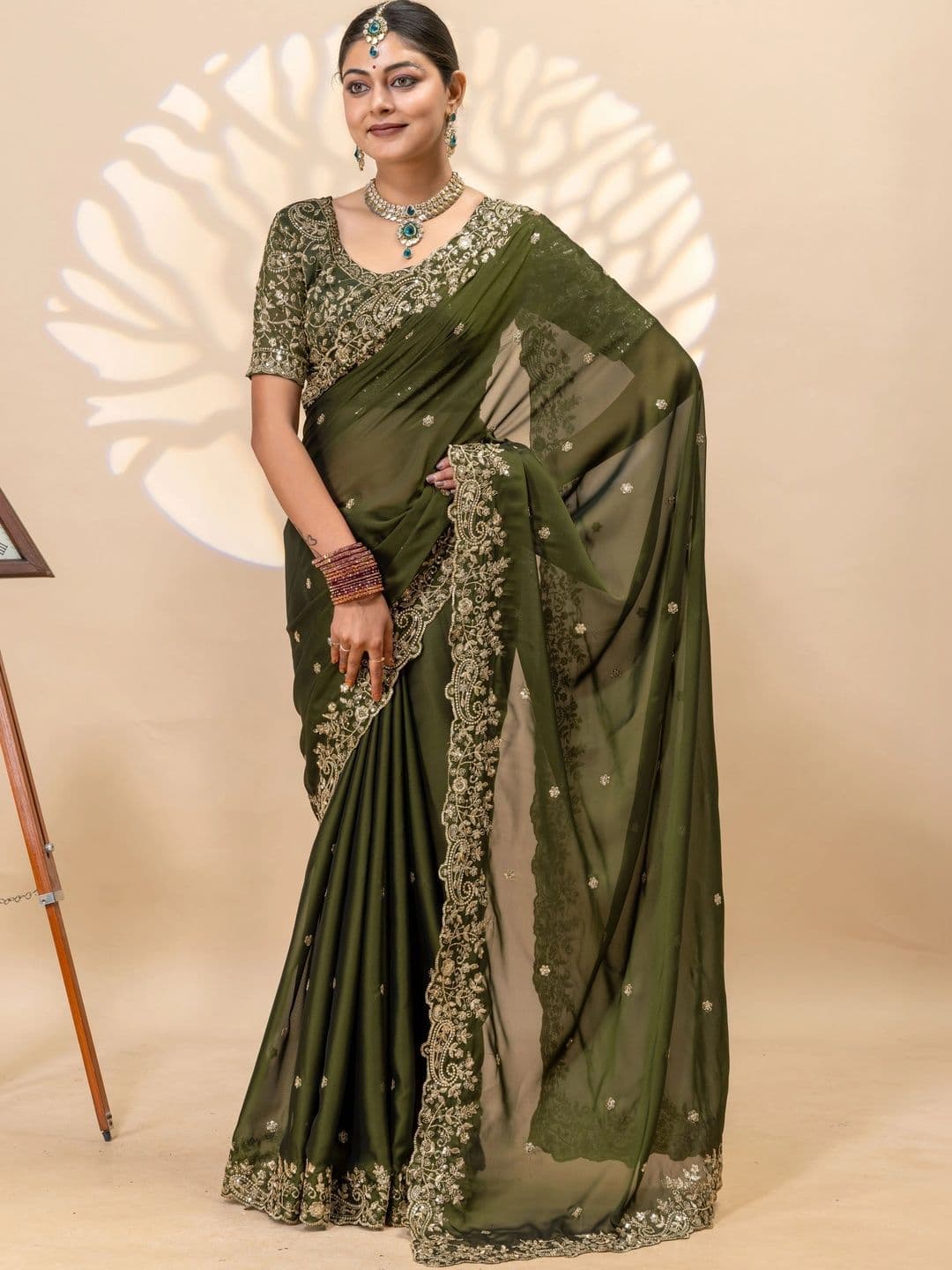 Saanvi Embellished Embroidered Silk Blend Saree thumbnail 7