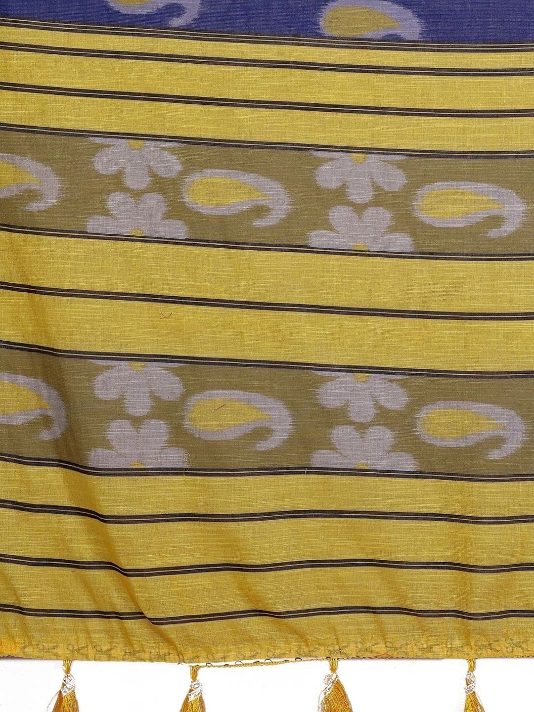 Mitera Floral Linen Blend Designer Saree thumbnail 6