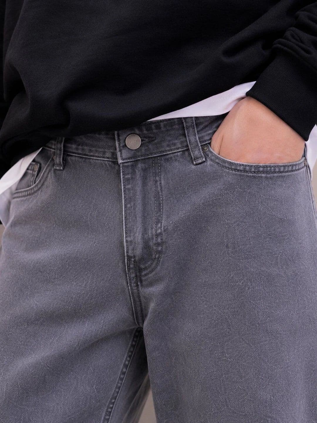 HIGH DENIM Men Straight Fit Mid-Rise Stretchable Jeans thumbnail 2