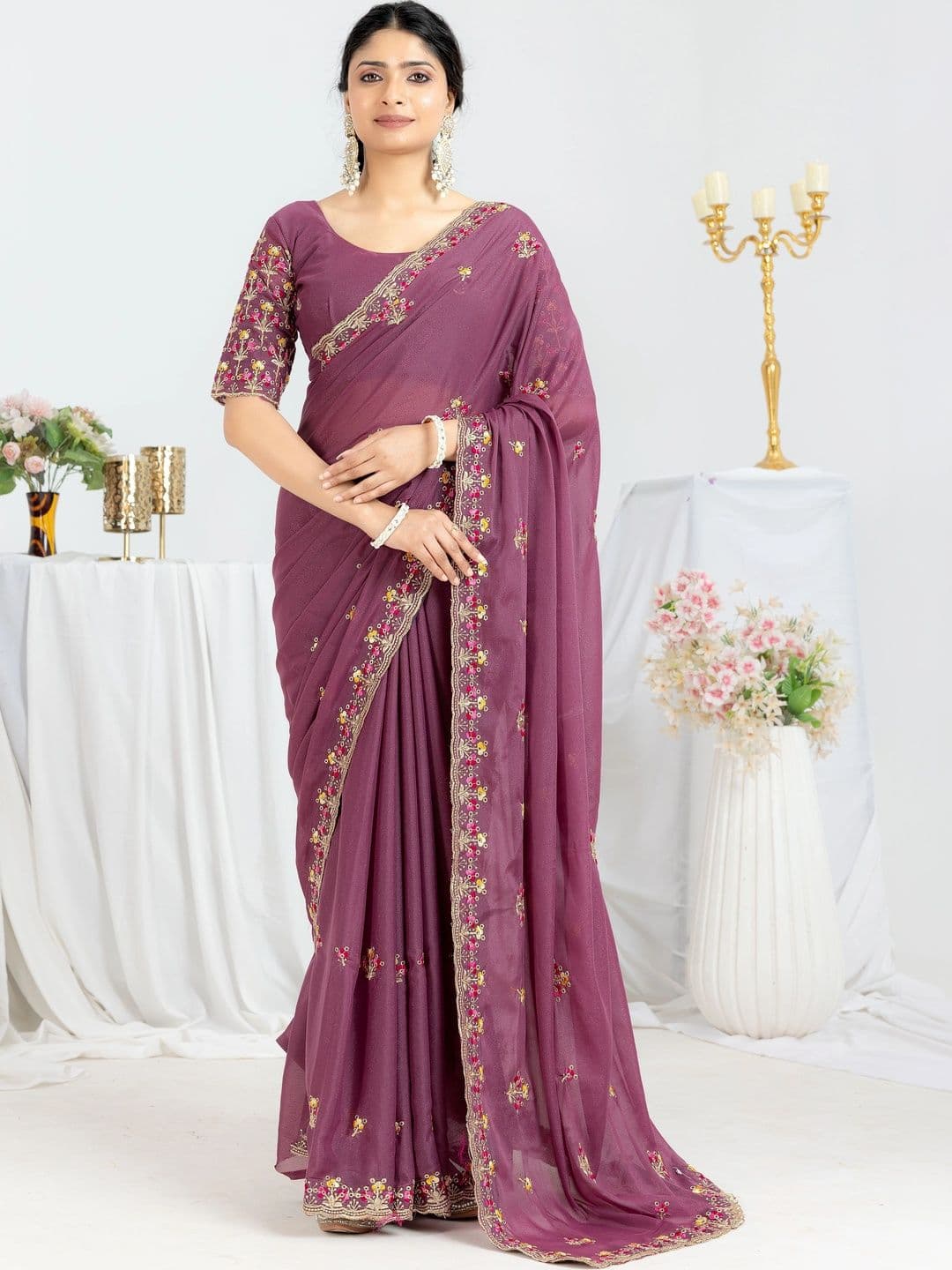 Saanvi Floral Embroidered Poly Georgette Saree thumbnail 4