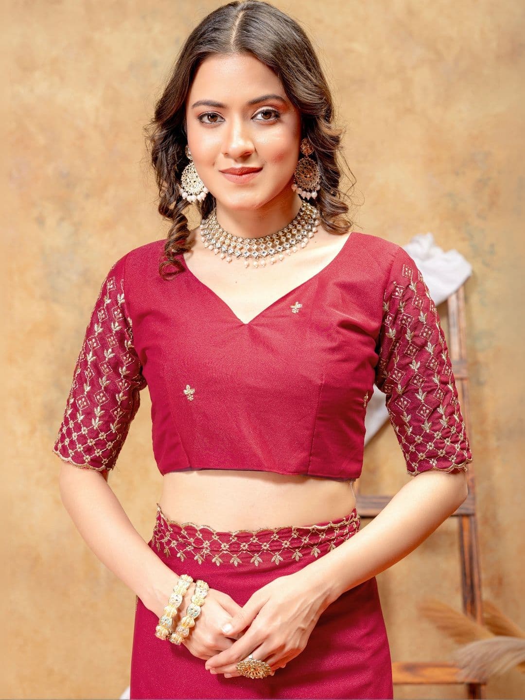Vastra Drape Embellished Embroidered Poly Georgette Saree thumbnail 4