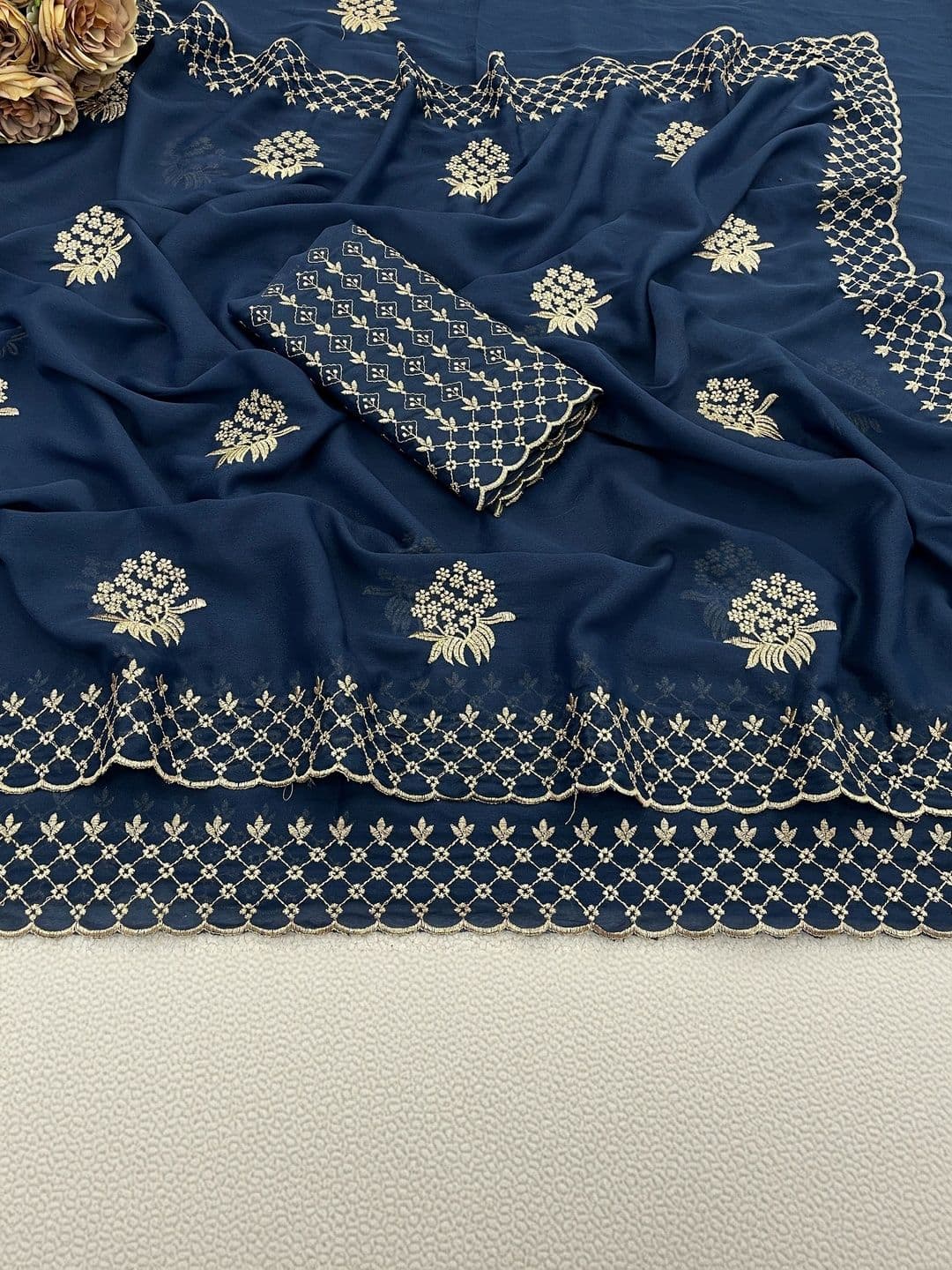 Vastra Drape Floral Embroidered Poly Georgette Saree thumbnail 4