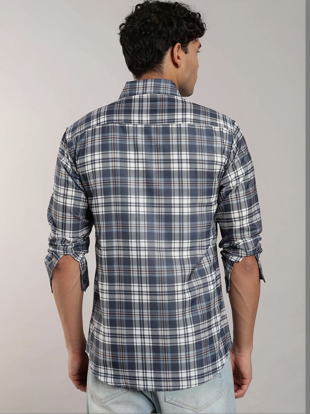 Metronaut Men Comfort Checked Casual Shirt thumbnail 5
