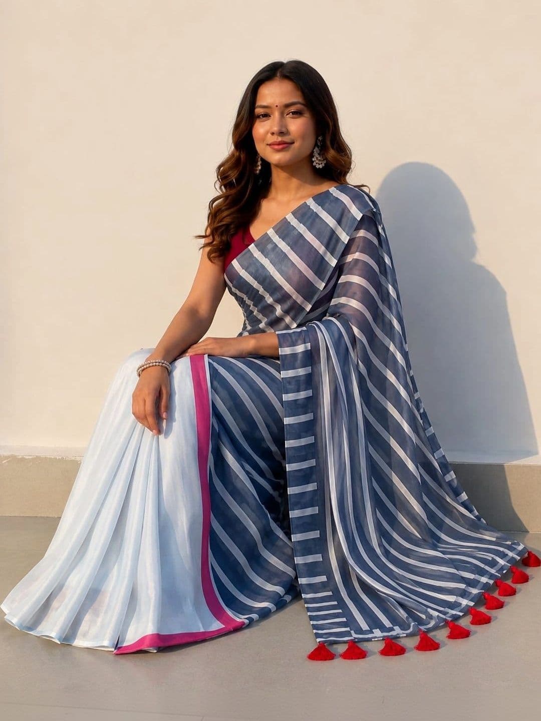 SHRIJAMYAHAM Striped Gotta Patti Linen Blend Saree thumbnail 4