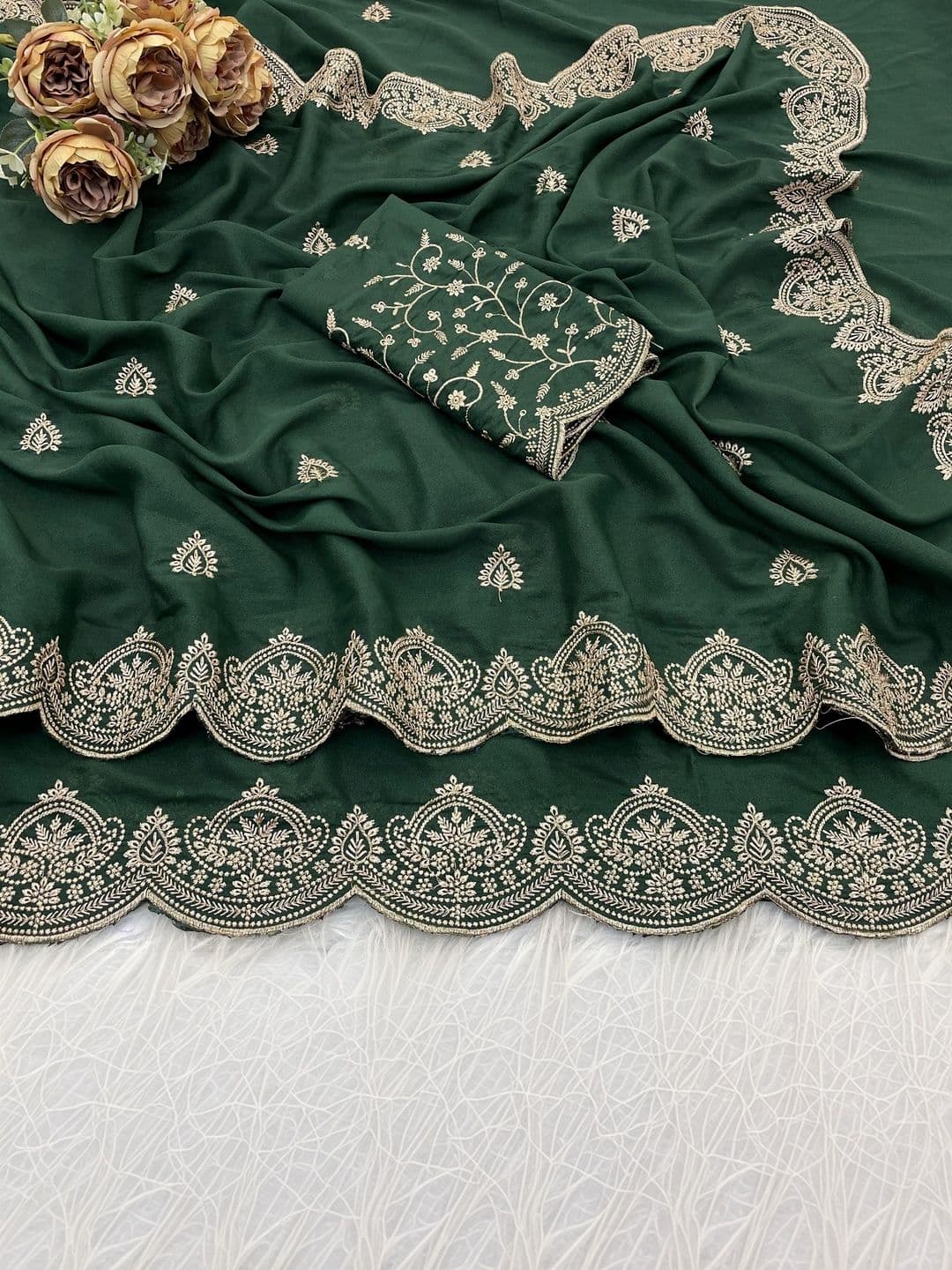 Saanvi Embellished Embroidered Poly Georgette Saree thumbnail 3