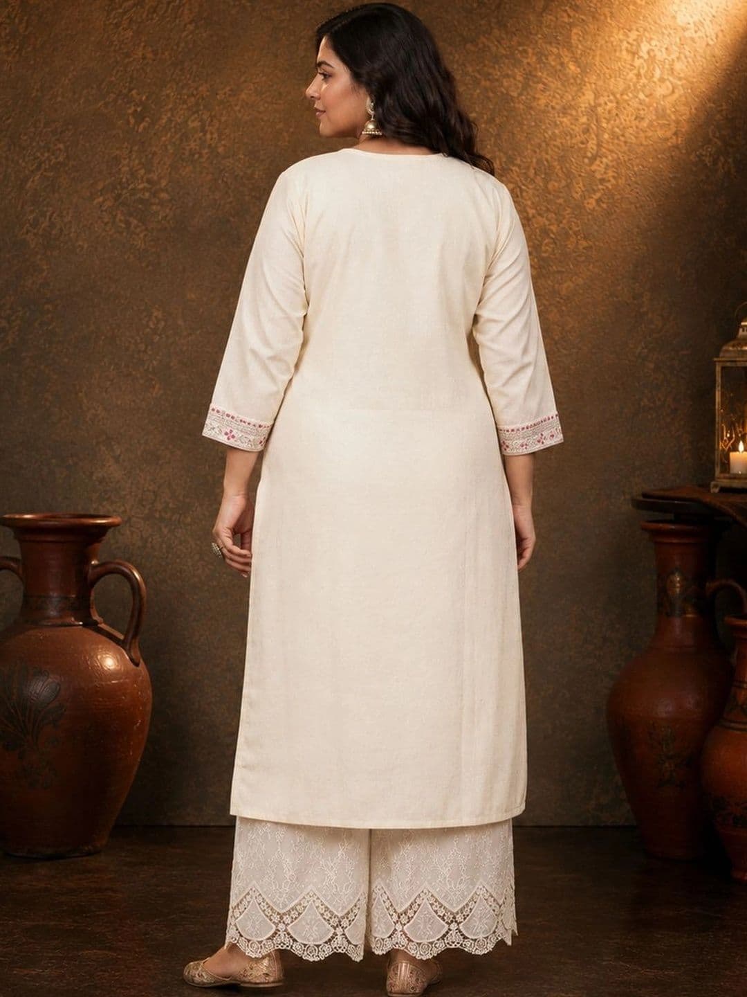 FULL BLOOM Women Embroidered Thread Work Kurta thumbnail 7