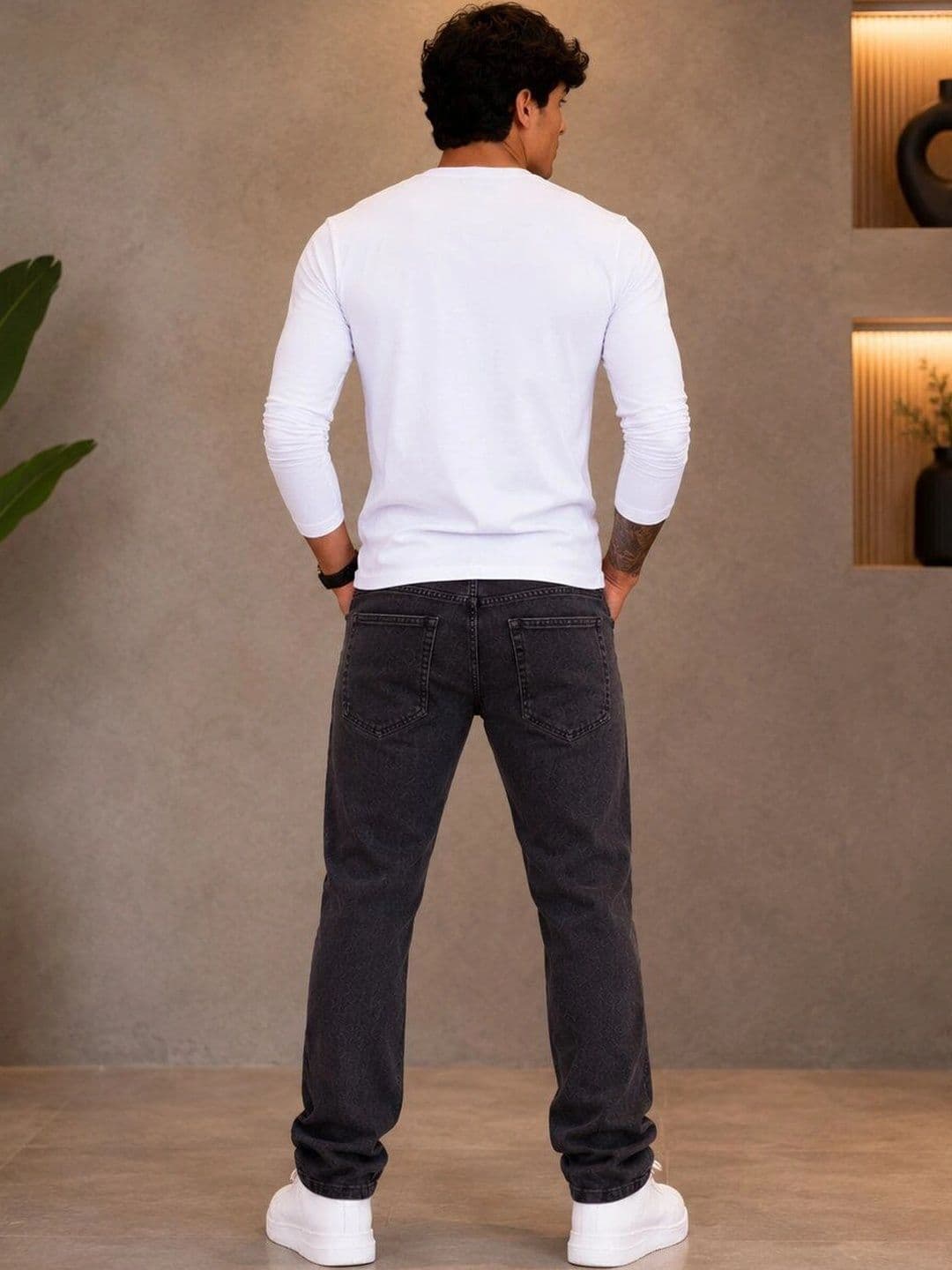 HIGH DENIM Men Straight Fit Mid-Rise Stretchable Jeans thumbnail 2