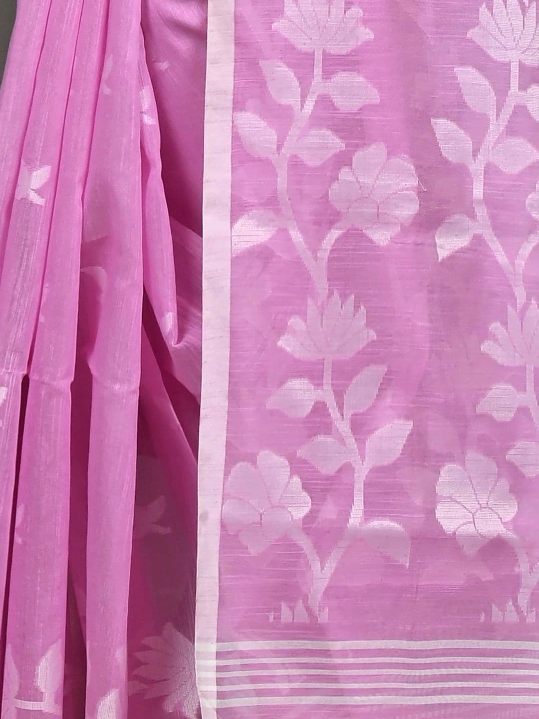 DipDiya Woven Design Sequinned Handloom Taant Saree thumbnail 2