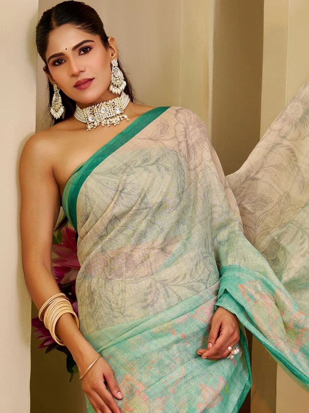 Mitera Floral Tissue Designer Saree thumbnail 2