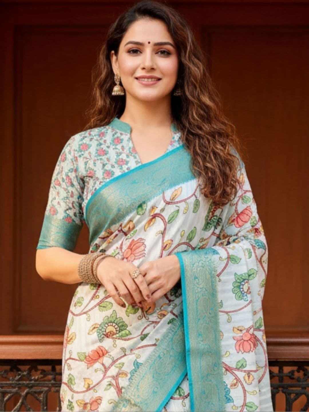 Mitera Kalamkari Silk Blend Designer Saree thumbnail 2