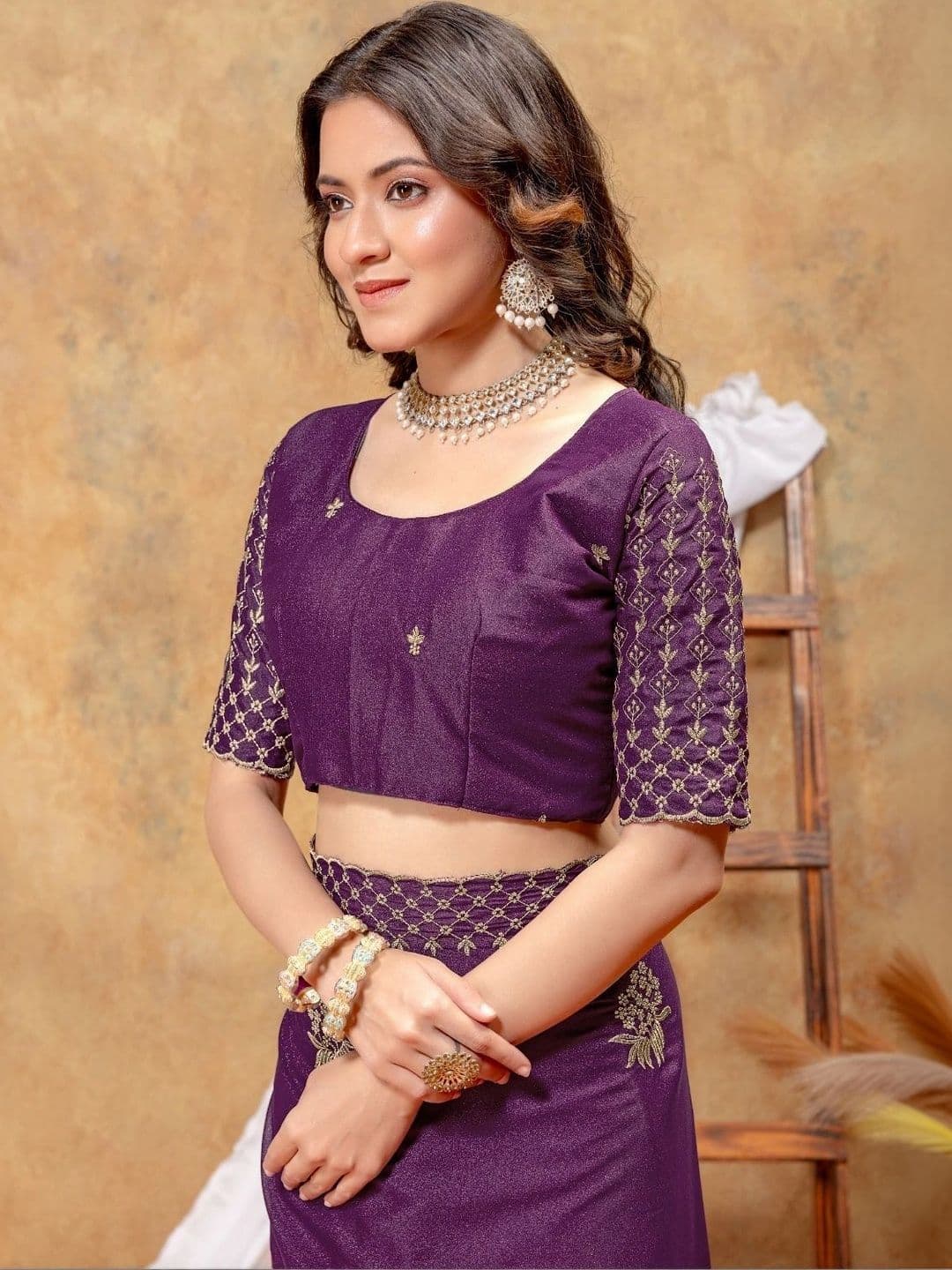 Vastra Drape Floral Embroidered Poly Georgette Saree thumbnail 3
