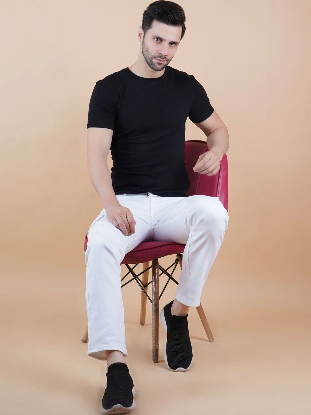 R.Code by The Roadster Life Co. Men Classic Regular Fit Mid-Rise Stretchable Jeans thumbnail 4