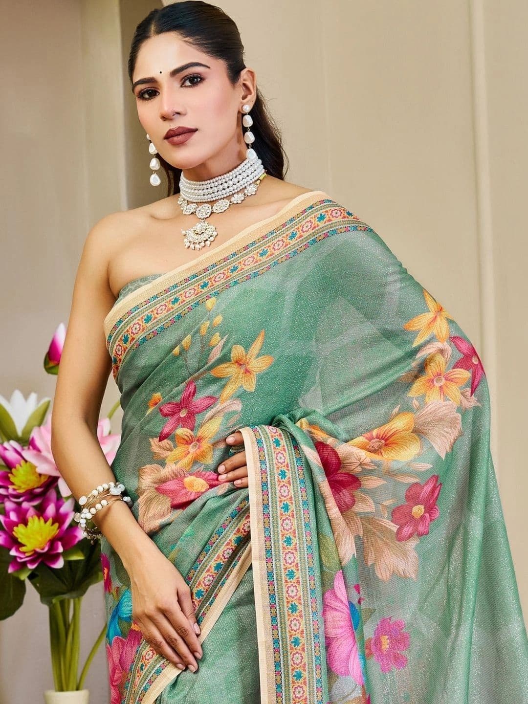 Mitera Floral Tissue Designer Saree thumbnail 6