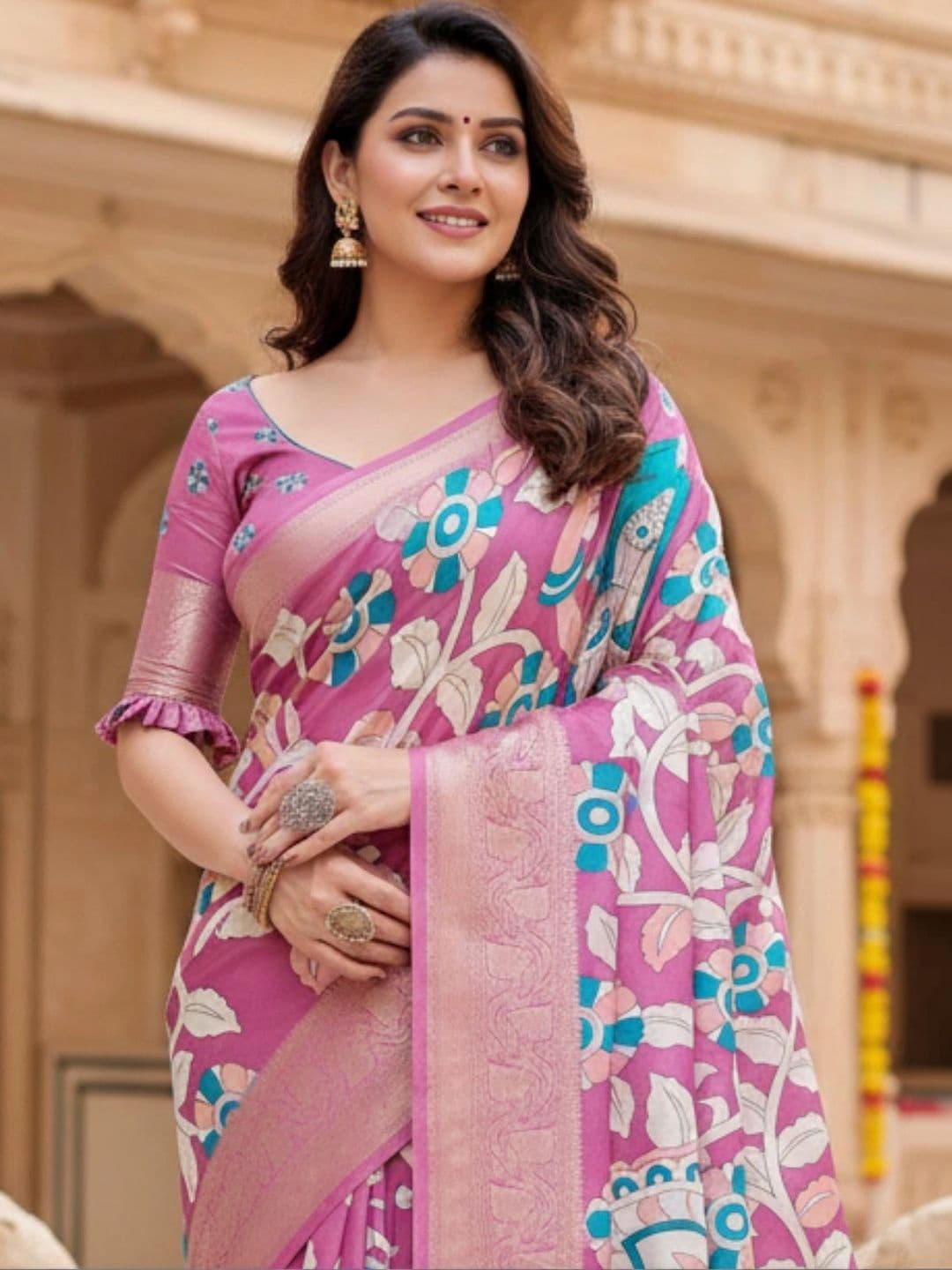 Mitera Paisley Silk Blend Designer Saree thumbnail 4