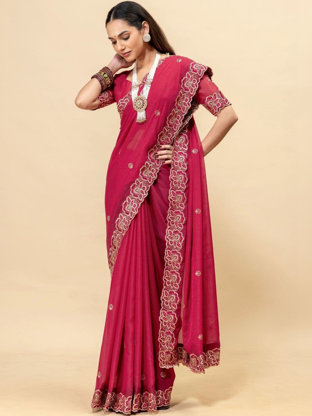 Saanvi Embellished Embroidered Poly Georgette Saree thumbnail 2
